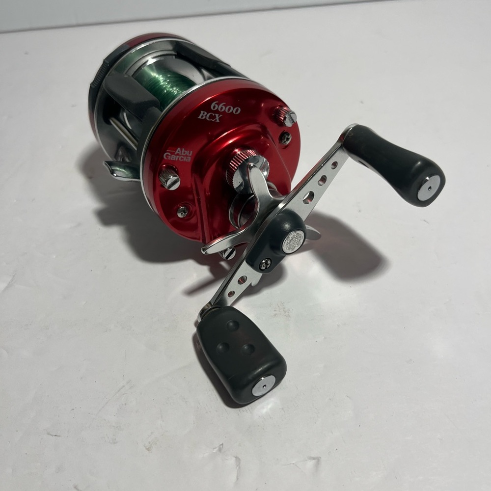 Abu Garcia Ambassadeur 6600 BCX Casting Reel Red Power Pro Lightweight Bait